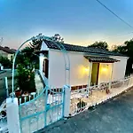 Kadafi * آغيوس غوذيوس