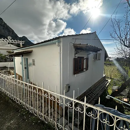 Willa Kadafi Agios Gordios (Corfu)