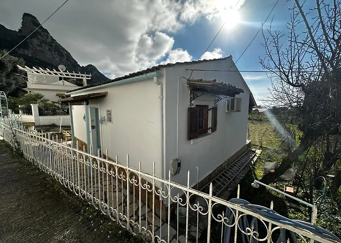 Villa Kadafi Agios Gordios (Corfu)